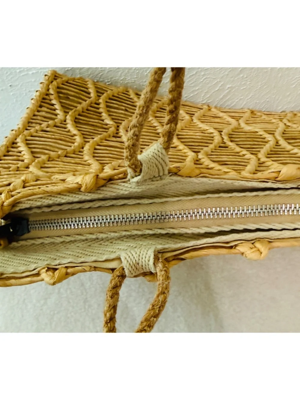 Mister Ernest Vintage tan  Macrame Italian Shoulder Bag, Large